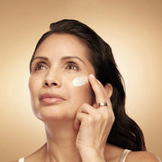 Estée Lauder Crema Restauradora Revitalizing Supreme+ Night Moisturizer Intensive  50 ml - Farmacias Arrocha