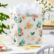 Hallmark Bolsa De Regalo Floral Delicada 15" - Farmacias Arrocha