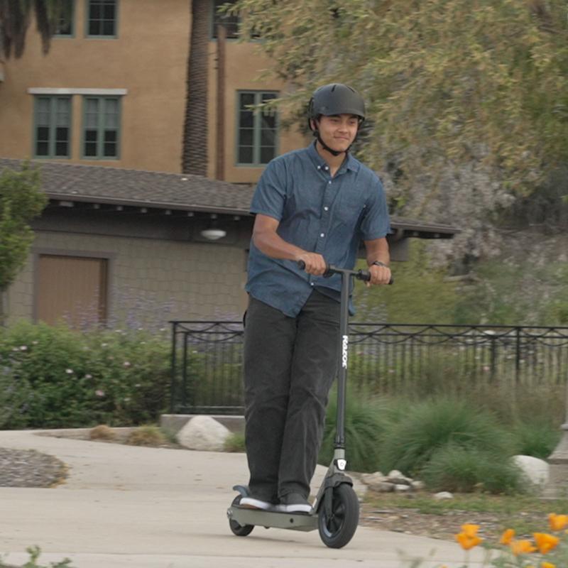 Razor Scooter Eléctrico E200 HD - Farmacias Arrocha