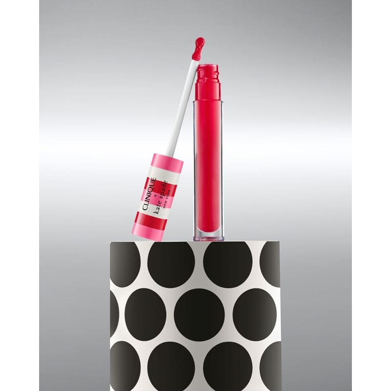 Clinique x Kate Spade New York Brillo labial Pop Plush™ Cremoso Edición Limitada 3.4 ml - Farmacias Arrocha