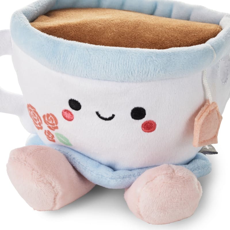 Better Together Par de peluches magnéticos con forma de taza de té y galleta de macarrón, 3,5" - Farmacias Arrocha