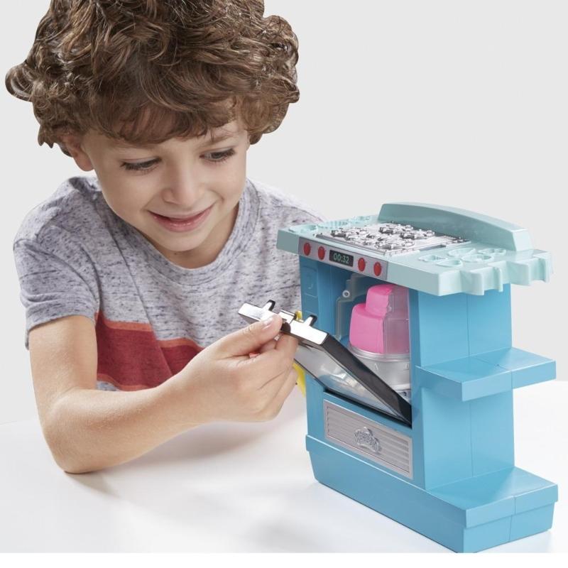 Play Doh Kitchen Creations Gran horno de pasteles - Farmacias Arrocha