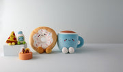 Hallmark Par de peluche magnético grande Better Together Donut y café, 12" - Farmacias Arrocha