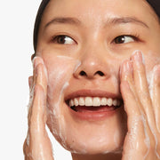 Clinique Gel Limpiador+Exfoliante All About Clean™ Anti - polución 150 ml - Farmacias Arrocha