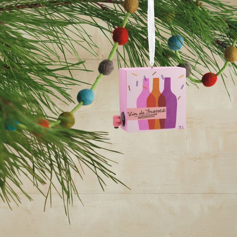 Hallmark Ornamento Boxed Wine - Farmacias Arrocha