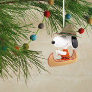 CAMP SNOOPY IN CANOE ORNAMENT - Farmacias Arrocha